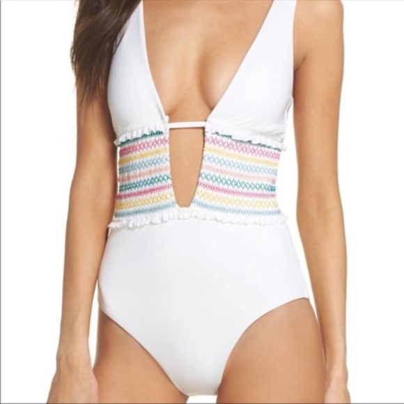 ISABELLA ROSE swimsuit - Picture 1 of 5